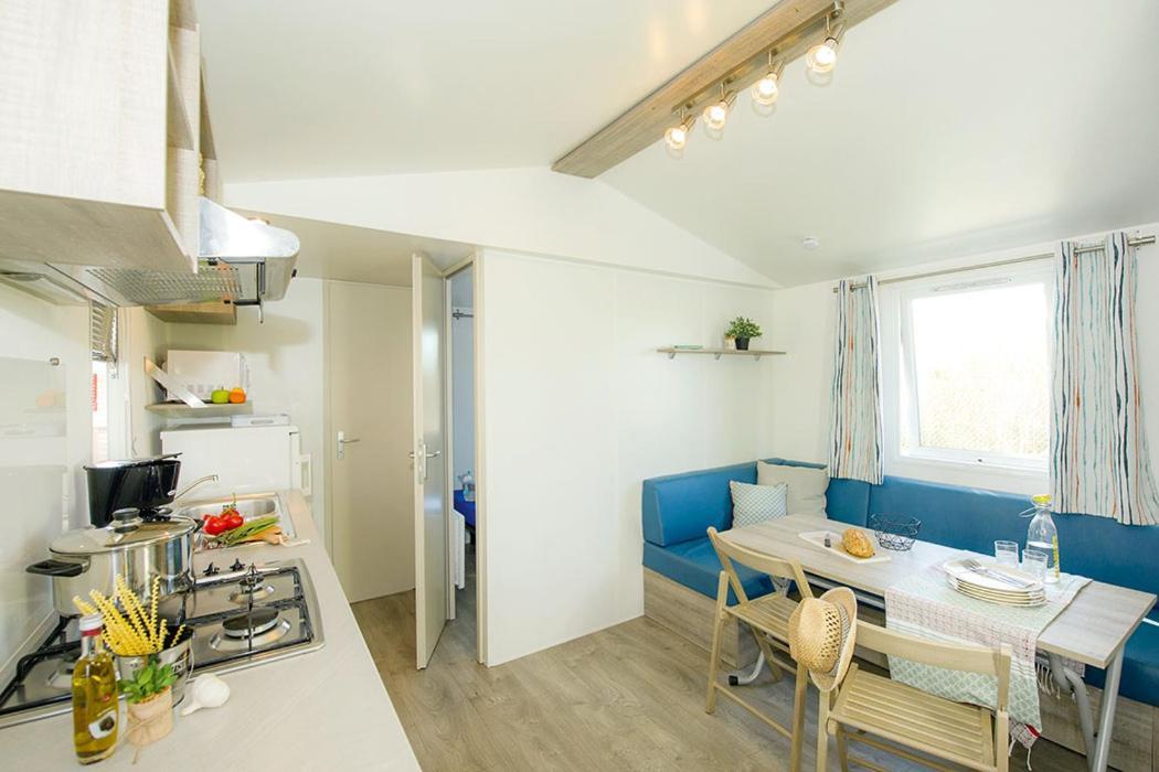 Vacanceselect Mobil Homes - Camping Pineta Sul Mare Camping Village Cesenatico Extérieur photo